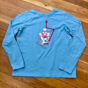 Hanna Andersson 150/12 Map Blue Long Sleeve Art Tee w/Cat on Skis Unisex